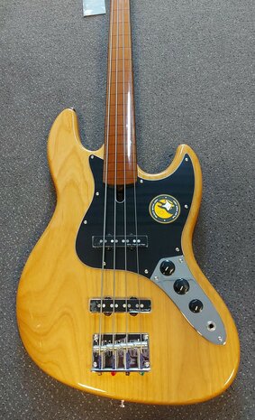 Sire Marcus Miller V5 fretless alder 4-string passive bass guitar natural