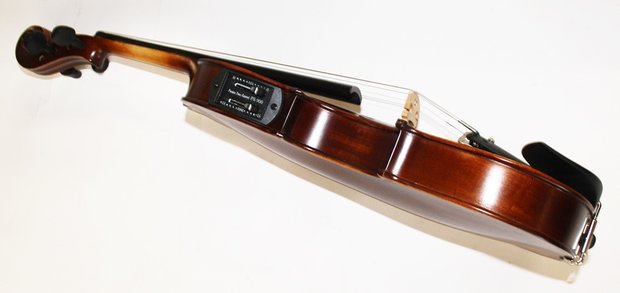 Electro-akoestische viool, compleet met koffer, strijkstok en hars