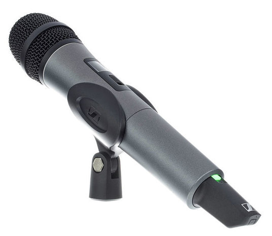 Sennheiser XS Series vocal system with dynamic cardioid e825 microphone voor Nederland