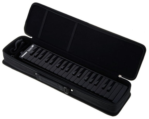 Hohner Superforce 37 melodica 'All Black'