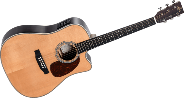 Sigma DTC-28HE+ dreadnought, nu met koffer